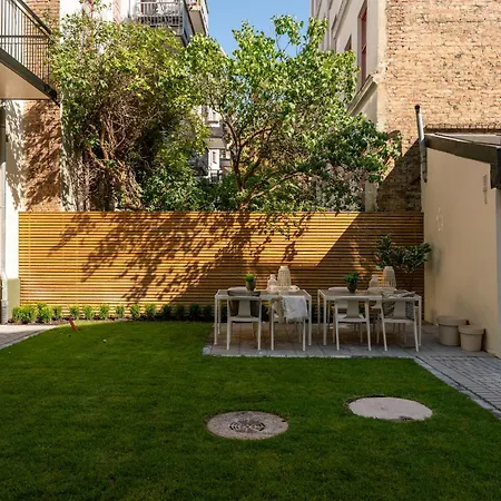 Dinbnb Gruenerlokka I 2-bedroom With Double Queen & Balcony Apartment *