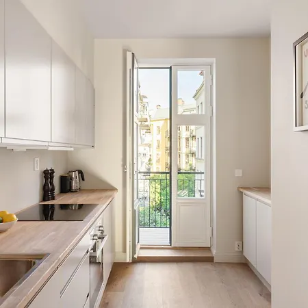 Dinbnb Gruenerlokka I 2-bedroom With Double Queen & Balcony *
