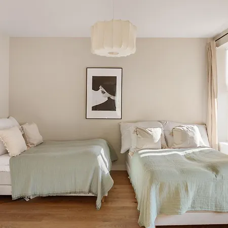 Dinbnb Gruenerlokka I 2-bedroom With Double Queen & Balcony Apartment Oslo
