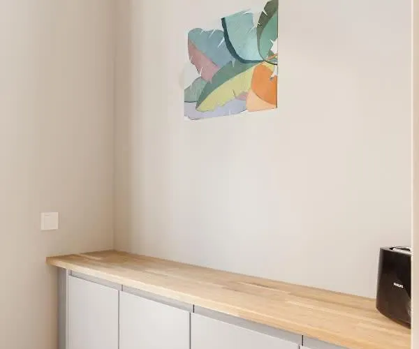 Апартаменты Lokka I 2-bedroom With Double Queen & Balcony *